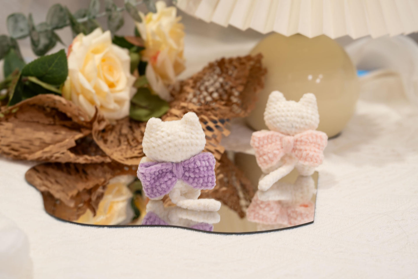 Snow Bean Kitty with Bow Pattern