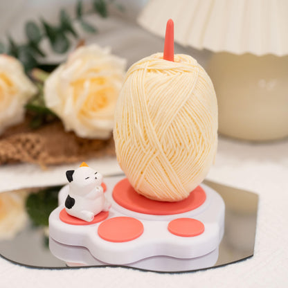 Kitten Paw Yarn Holder